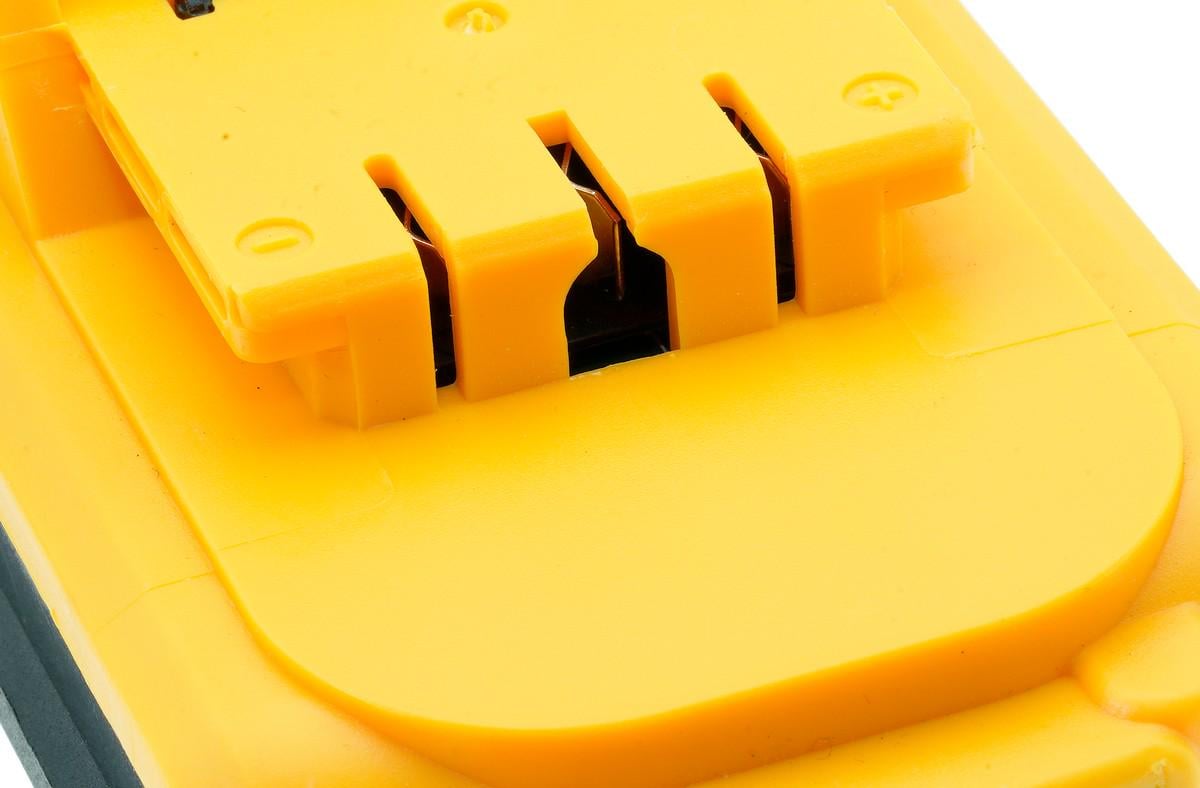 Аккумулятор шуруповерта Li-ion 18V 2A Желтый - фото 3