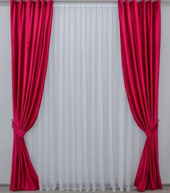 Шторы в гостиную/спальню бархат 2 шт. 1,5х2,75 м Красный (900ш) Шторы в гостиную/спальню бархат 2 шт. 1,5х2,75 м Красный (900ш)