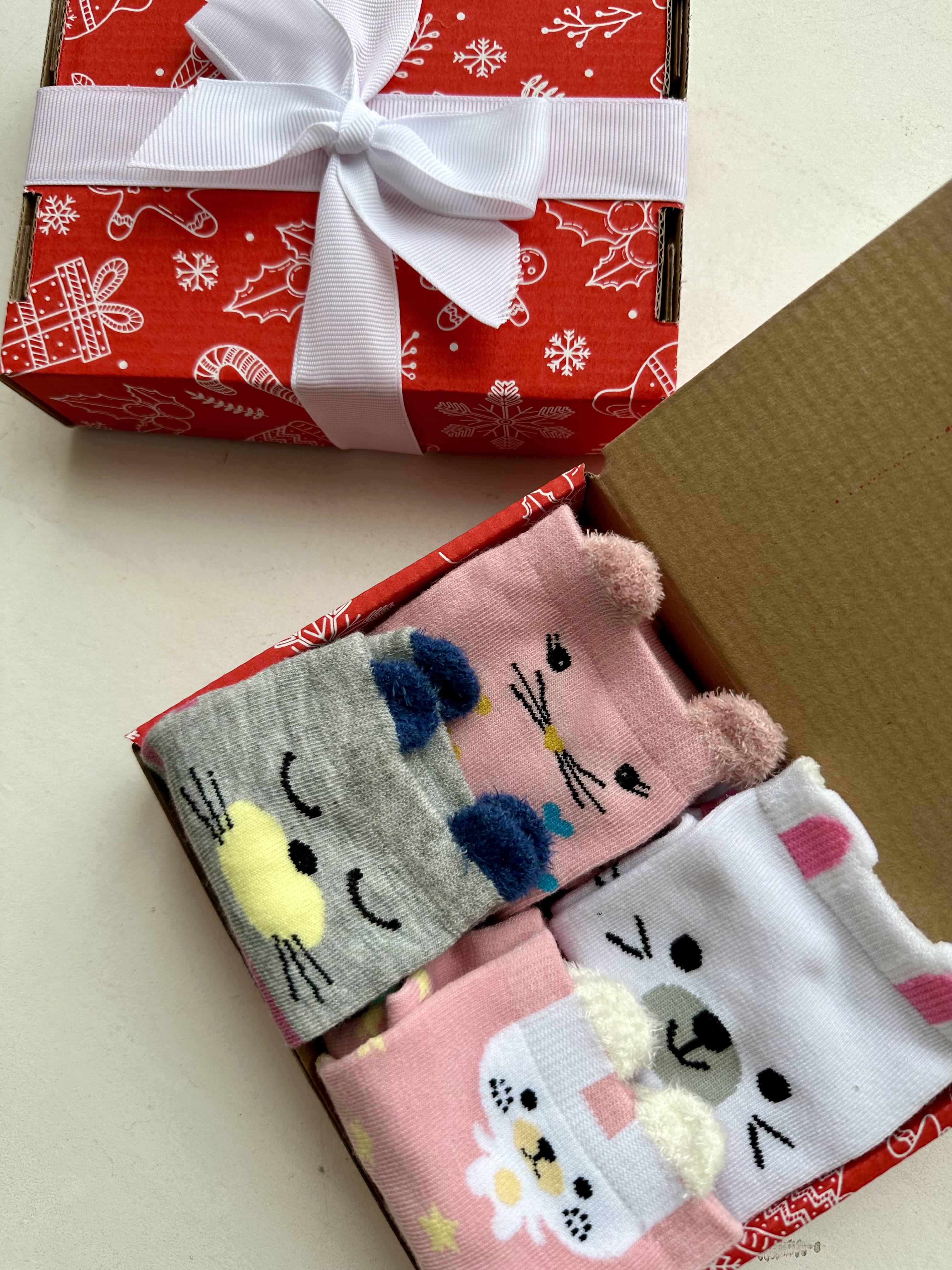 Набір новорічний шкарпеток для дівчинки (18-20) - фото 3 Набір новорічний шкарпеток для дівчинки (18-20) - фото 3