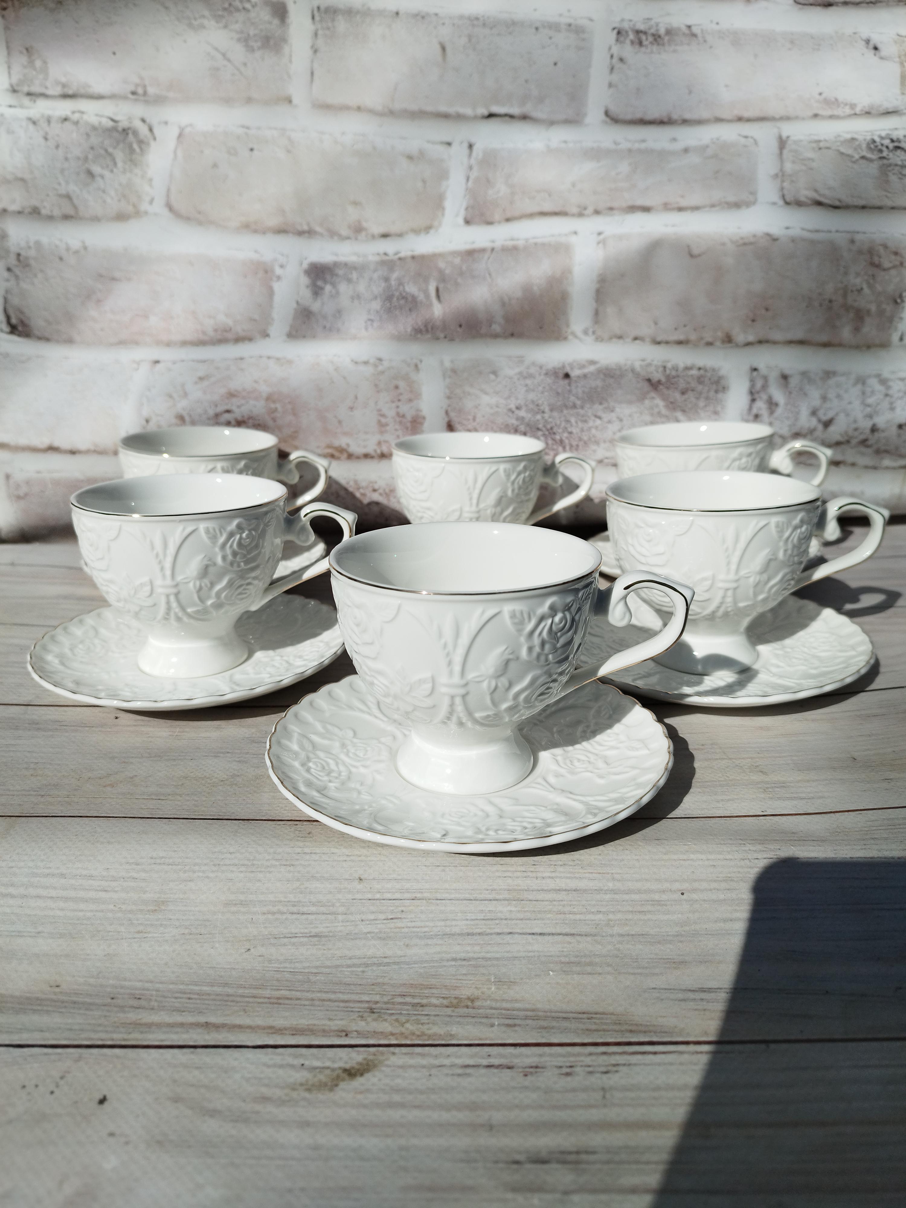 Сервиз для чая Olens Фростинг-2 керамика 220 мл 6 персон 12 пр. Белый (102-1204-1) Сервиз для чая Olens Фростинг-2 керамика 220 мл 6 персон 12 пр. Белый (102-1204-1)