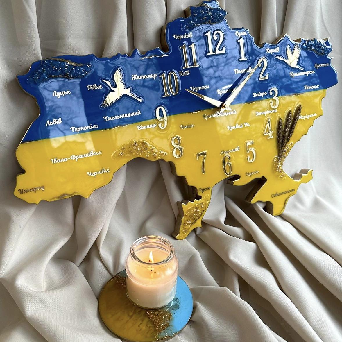 Часы настенные из эпоксидной смолы Карта Украины 50х34 см