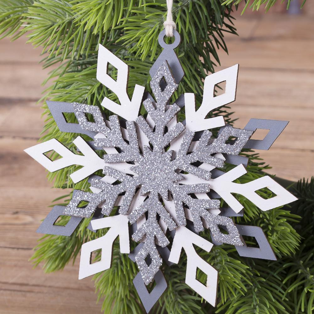 Подвеска из дерева Снежинка многошаровая Серебряный (5187-2)