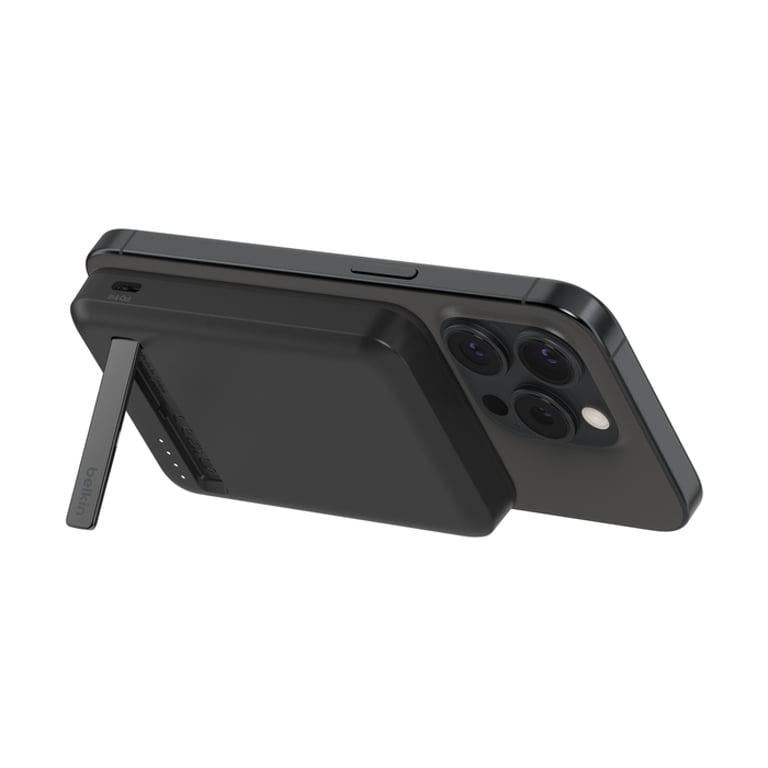 Повербанк Belkin BoostCharge Pro 10K 10000 mAh 15W Black (BPD006BTBK) - фото 2 Повербанк Belkin BoostCharge Pro 10K 10000 mAh 15W Black (BPD006BTBK) - фото 2