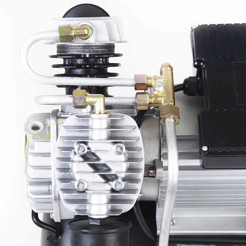 Компрессор двухцилиндровый Apro OFD-50MX 2,2 кВт 416 л/мин 8 бар 50 л 2 крана/масло 0,2 л (850178) - фото 10 Компрессор двухцилиндровый Apro OFD-50MX 2,2 кВт 416 л/мин 8 бар 50 л 2 крана/масло 0,2 л (850178) - фото 10