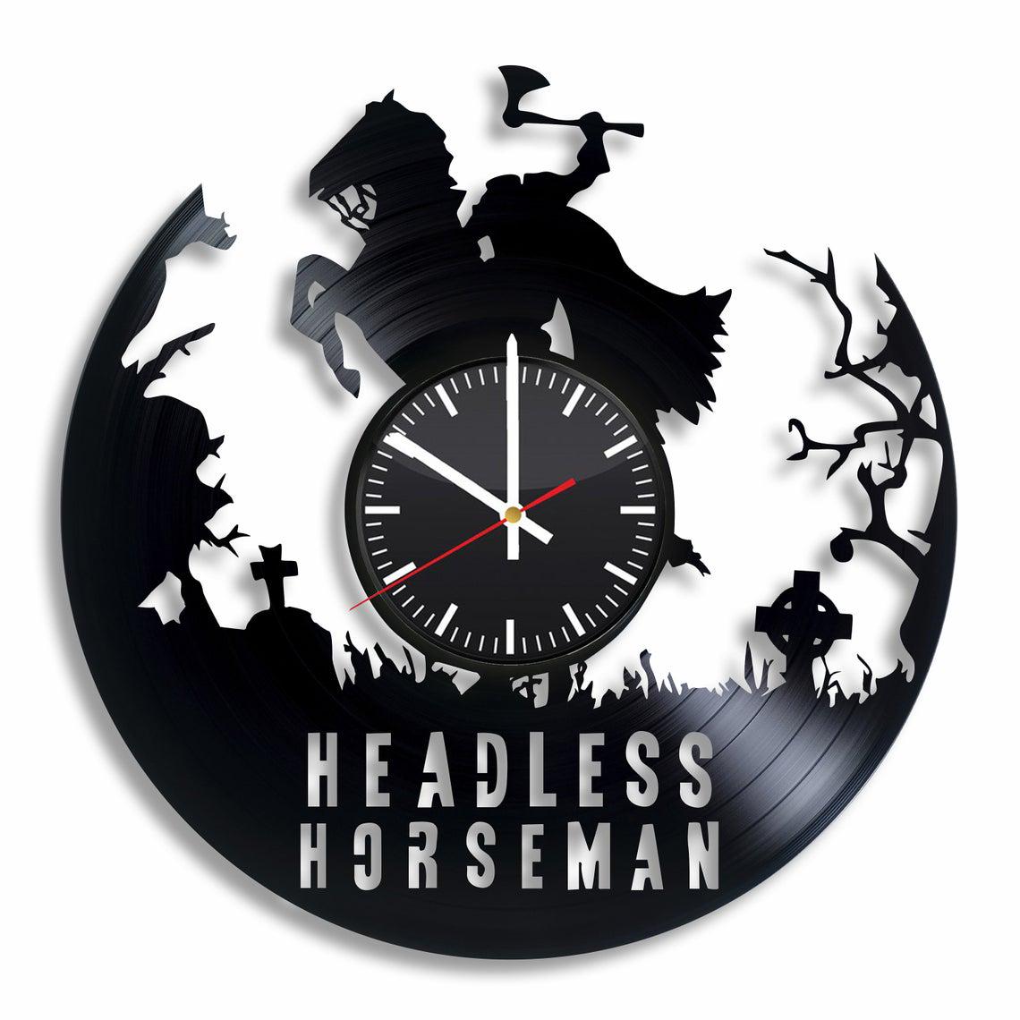Часы настенные Всадник без головы 2413 из виниловой пластинки