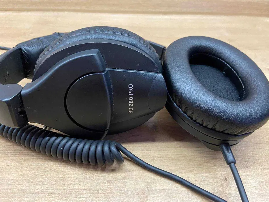 Амбушюри для навушників Sennheiser HD280 Pro PU (2703086519) - фото 4 Амбушюри для навушників Sennheiser HD280 Pro PU (2703086519) - фото 4