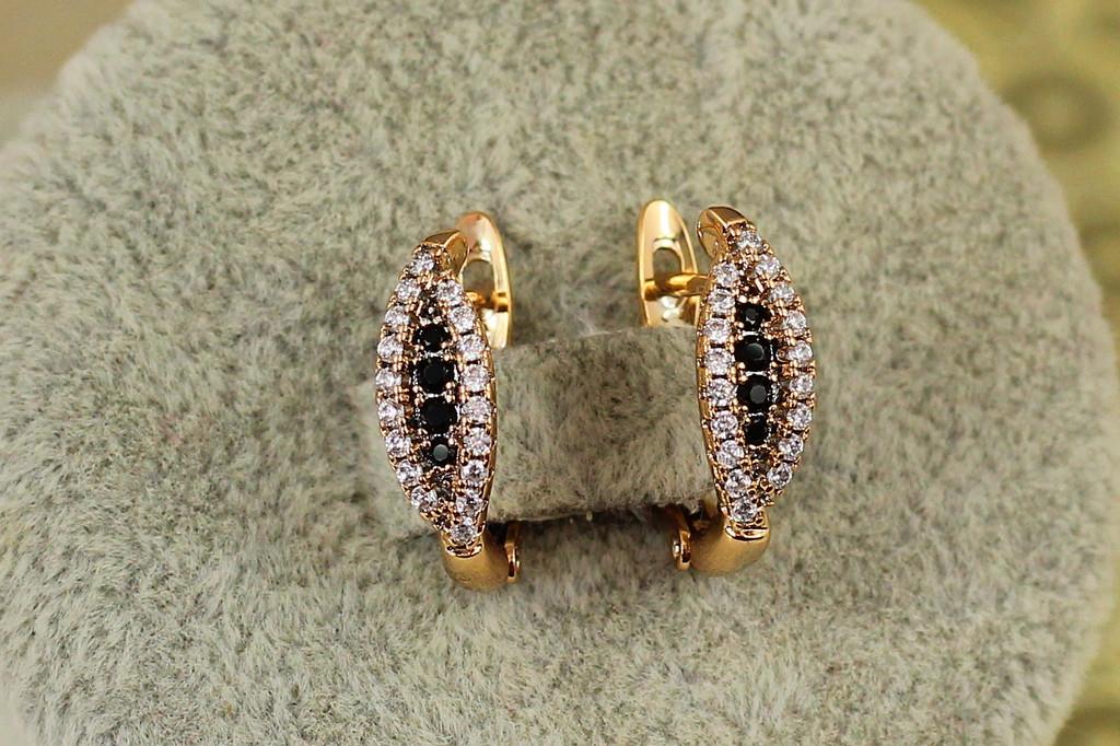 Серьги Xuping Jewelry Стручок с черными и белыми камнями 1,6 см Золотистый (2367495905)
