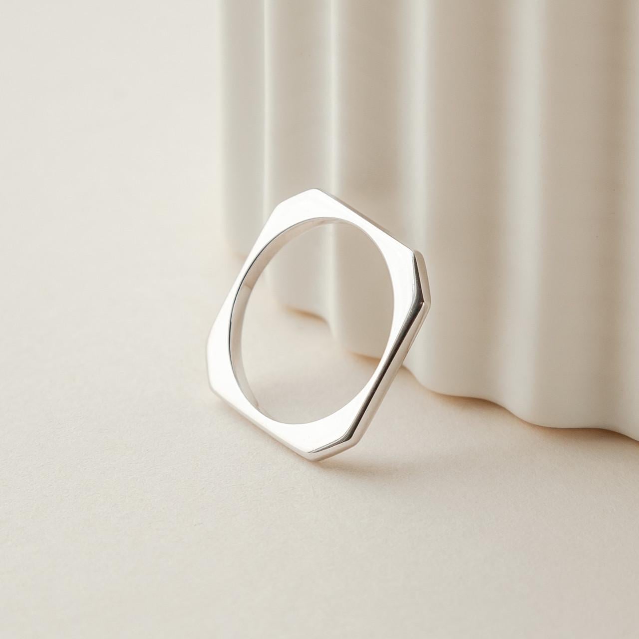 Кольцо серебряное Геометрия тонкий квадратный дизайн р. 18