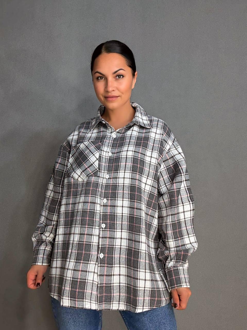 Рубашка женская Baoyu 225-1 в клетку оверсайз фланель OS Серый (4765)