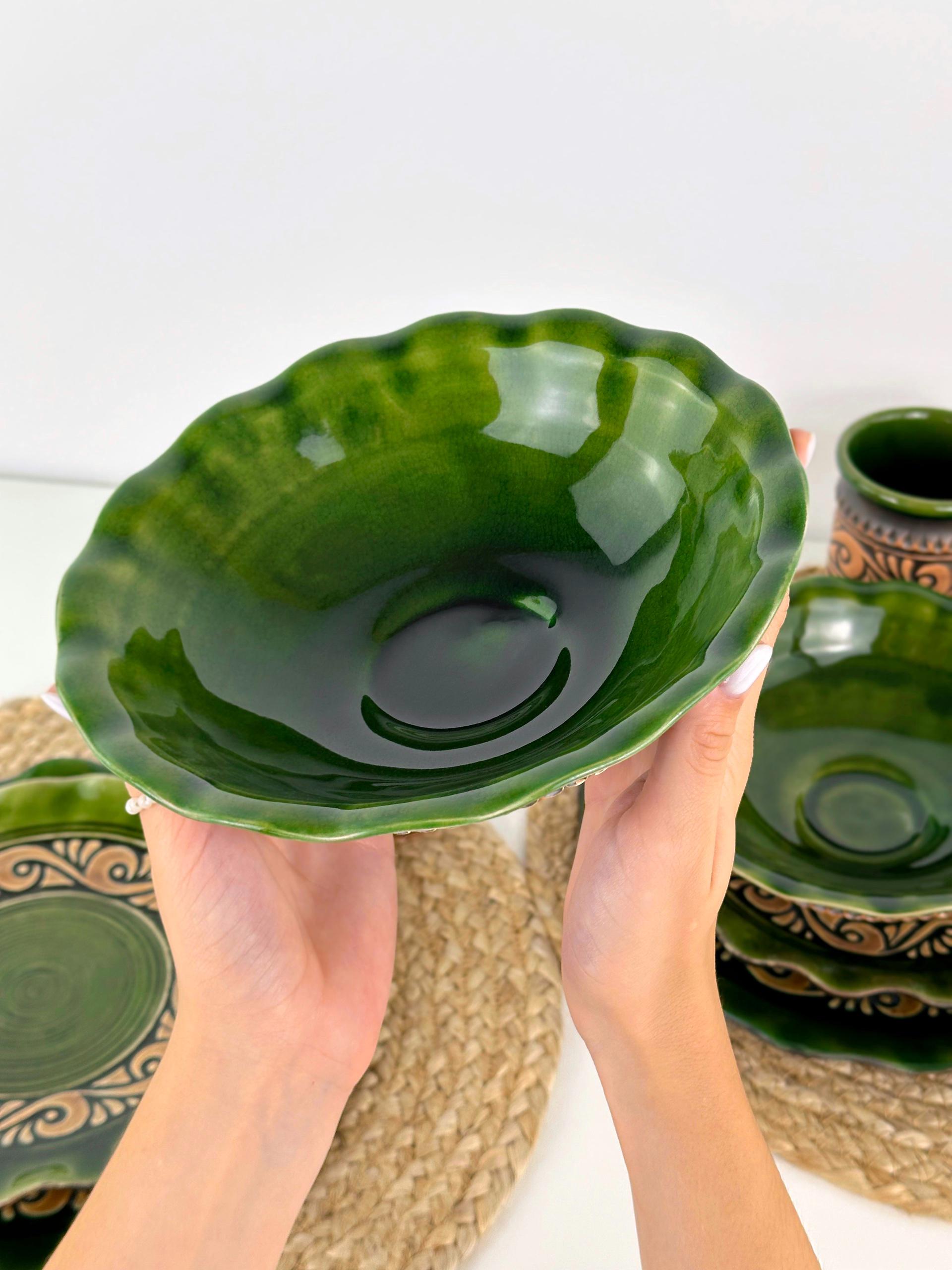 Набор глиняной посуды для обеда на 2 человек Гражда Коричневый (17019-8) - фото 3 Набор глиняной посуды для обеда на 2 человек Гражда Коричневый (17019-8) - фото 3