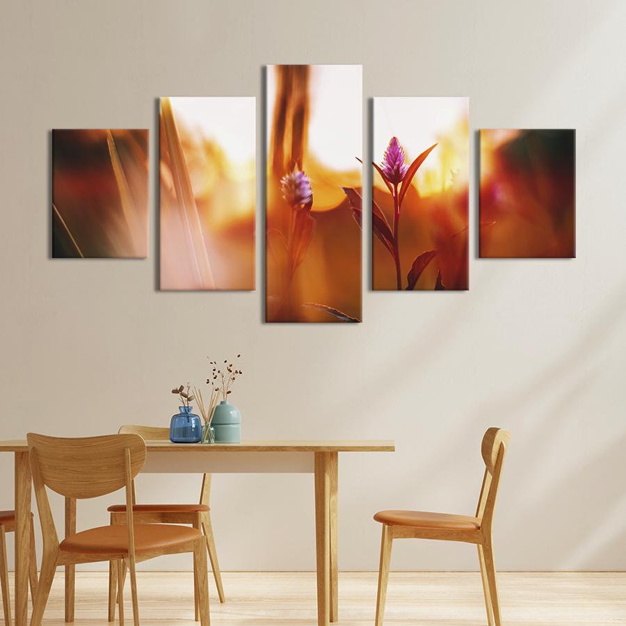 Картина на холсте Красивые полевые цветы на закате 112x54 см (914-52)