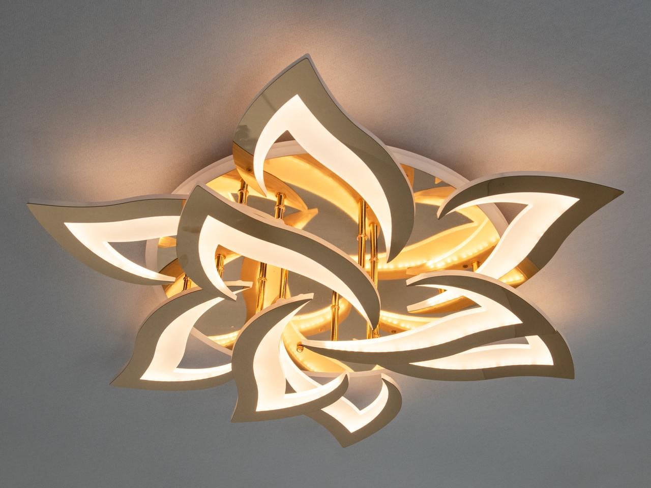 Люстра с пультом LED для зала 115W на 16 м2 Золотой (2533028523)