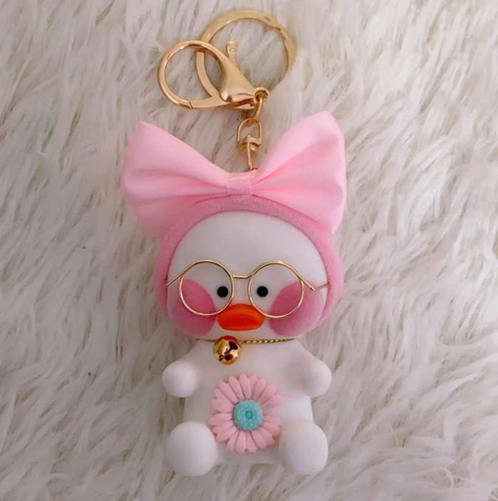 Брелок Lalafanfan Белая утка с розовым бантом 10 см