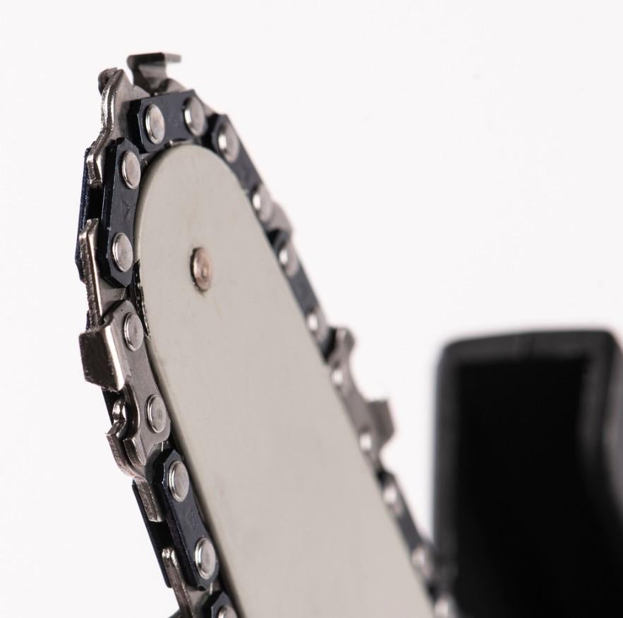 Пила цепная мини аккумуляторная Meister MS-106 6" АКБ 2 шт. в кейсе (27352491) - фото 4 Пила цепная мини аккумуляторная Meister MS-106 6" АКБ 2 шт. в кейсе (27352491) - фото 4