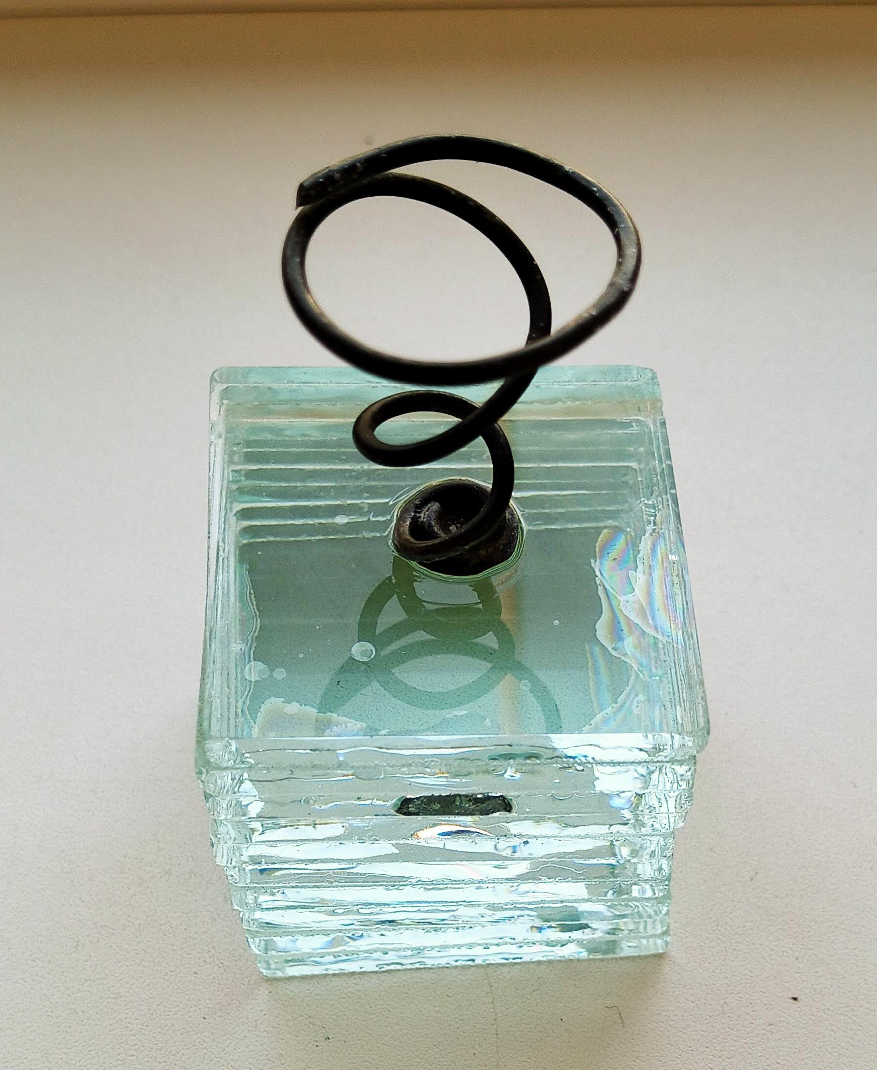 Горщик-підставка скляний для тіландсій для повітряних рослин