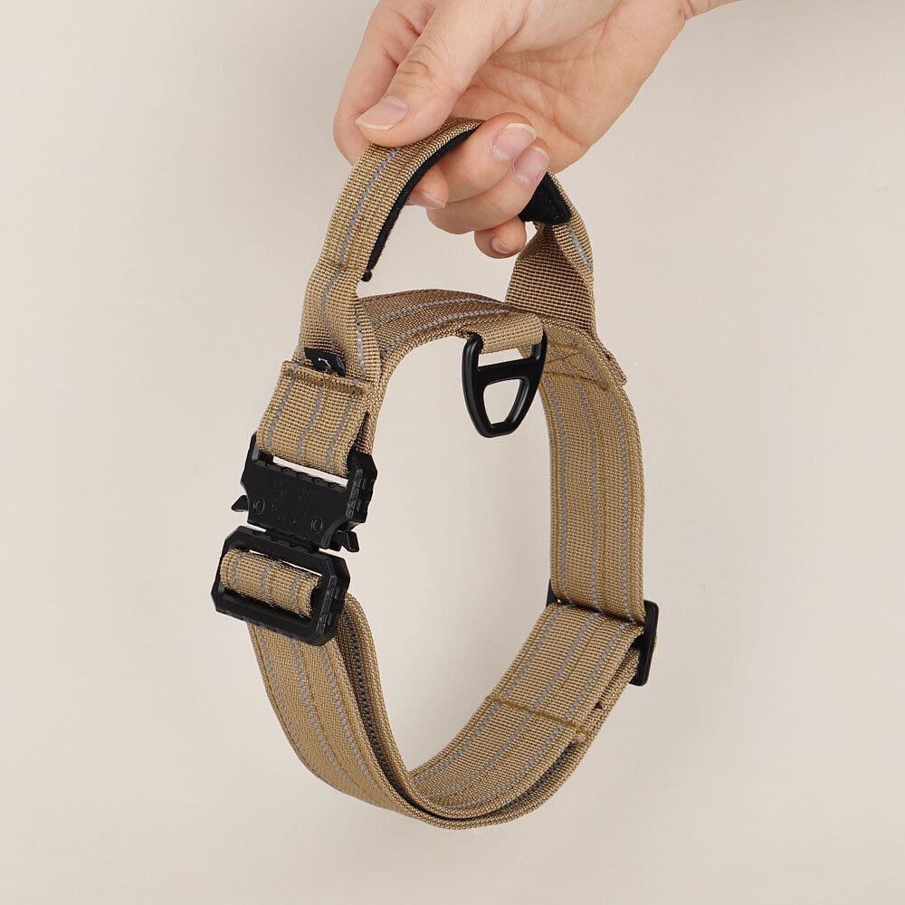 Ошейник для собак Berry cветоотражающий для средних и крупных пород L 42-62 см Коричневый (1783610730) - фото 2