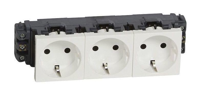 Розетка трехместная Legrand Mosaic с заземлением Белый (30309357)