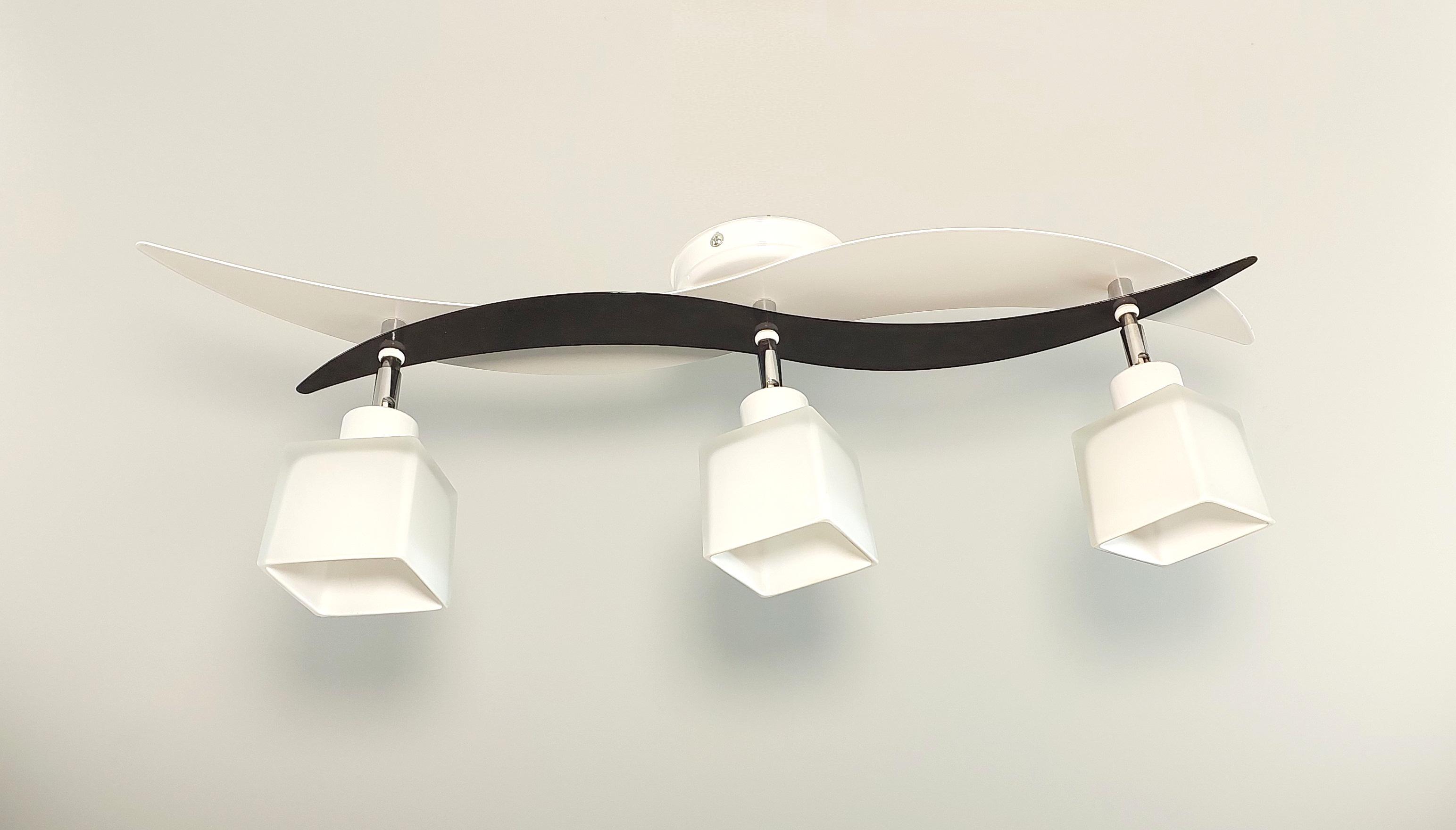 Люстра потолочная 8008/3 на три поворотных плафона металлическая Белый/Черный - фото 2 Люстра потолочная 8008/3 на три поворотных плафона металлическая Белый/Черный - фото 2