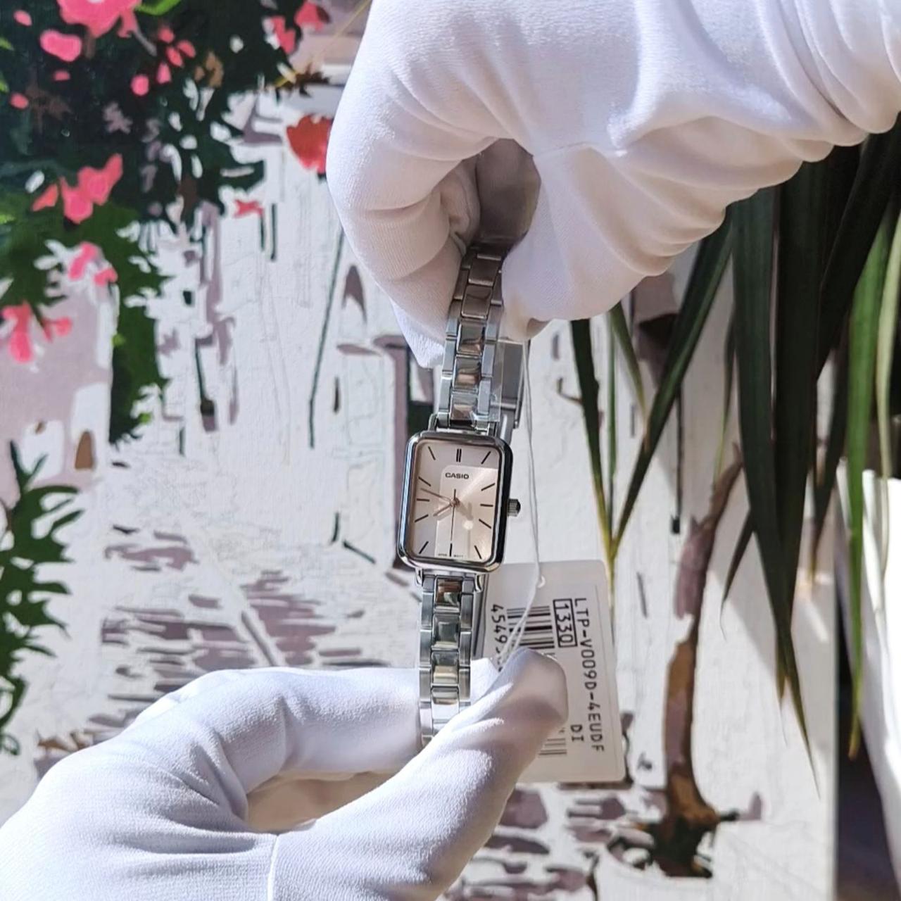 Наручний годинник жіночий Casio LTP-V009D-4E Срібний/Рожевий (2554482576) - фото 6