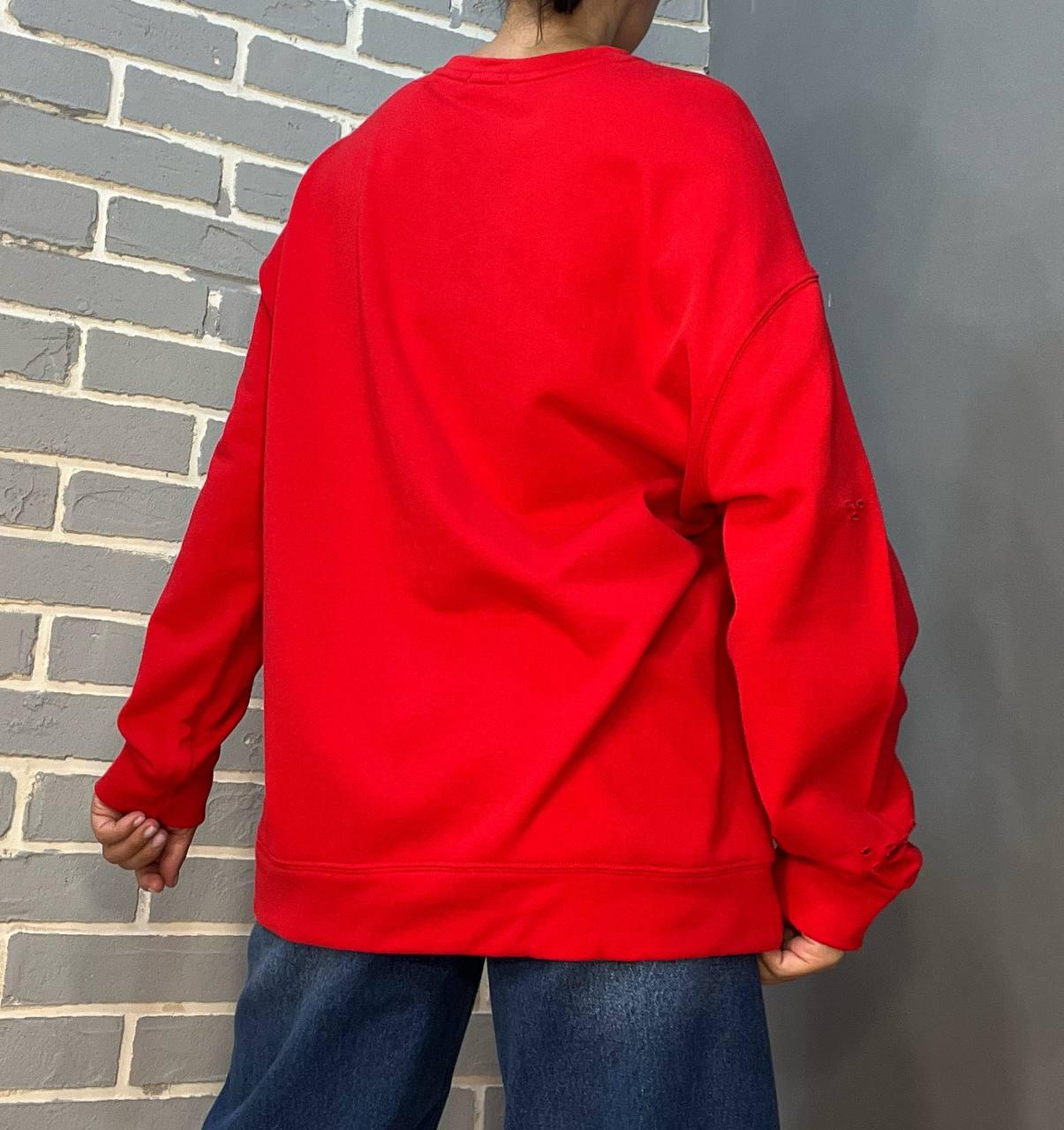 Свитшот женский JOY ONE 6969 удлиненный однотонный порезы OS Красный (2649) - фото 6 Свитшот женский JOY ONE 6969 удлиненный однотонный порезы OS Красный (2649) - фото 6