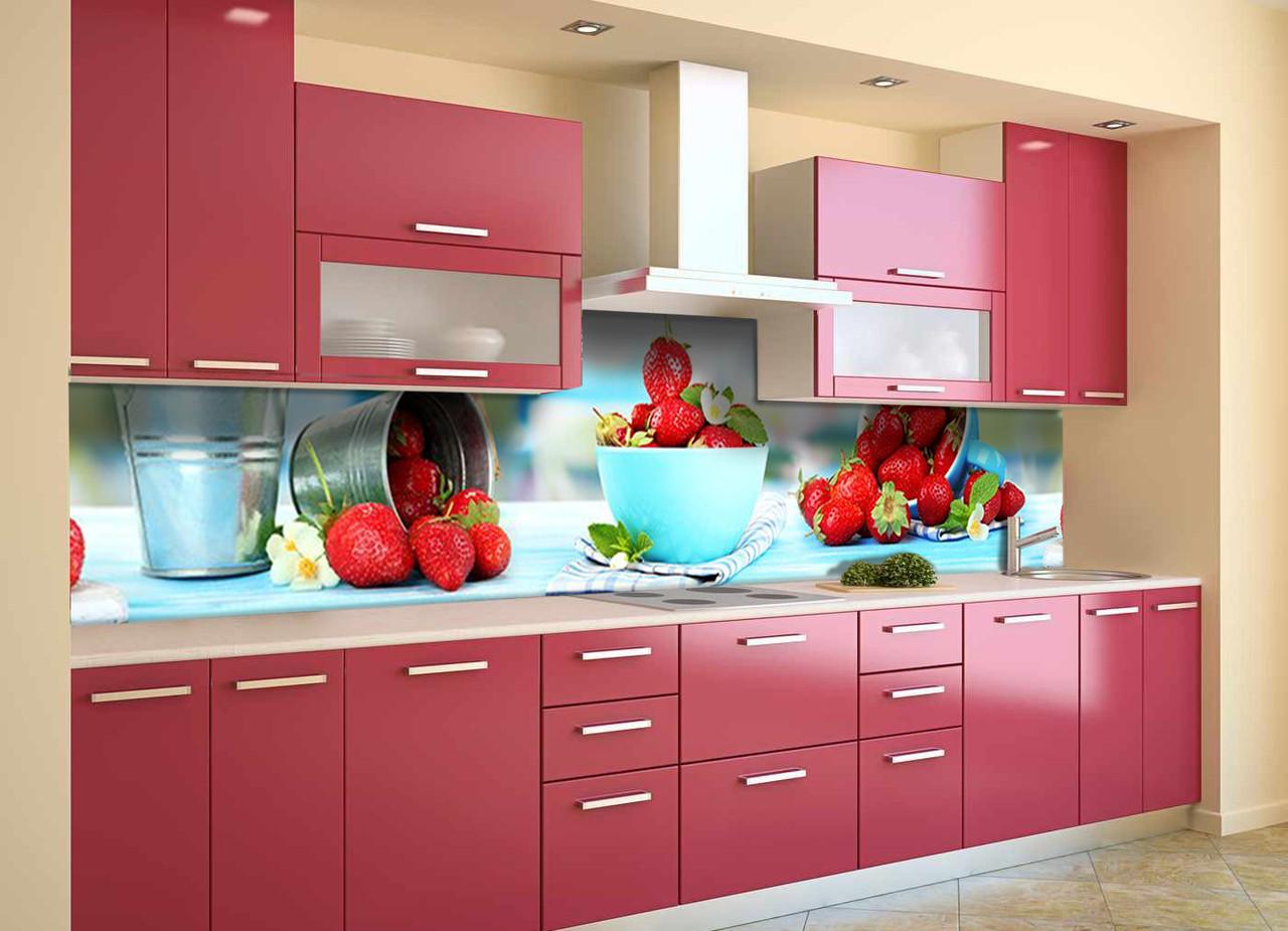 Кухонный фартук Земляника из самоклеющейся виниловой пленки 60х300 см Голубой Кухонный фартук Земляника из самоклеющейся виниловой пленки 60х300 см Голубой