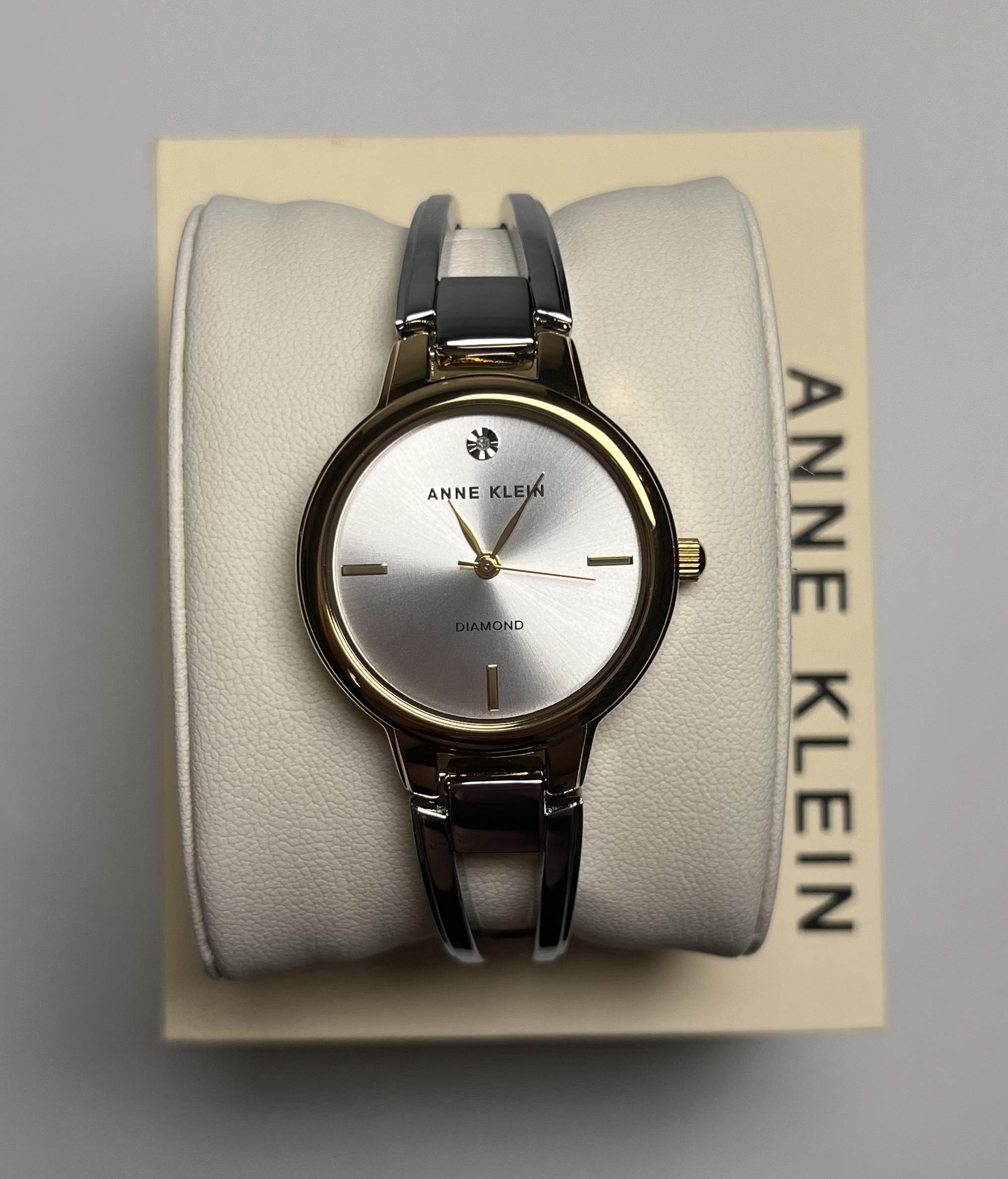 Часы Anne Klein AK/2627SVTT круглые Серебристый (14421129) - фото 2