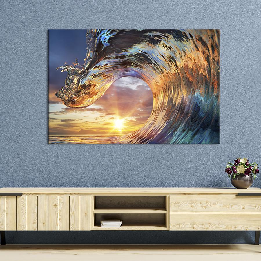Настенный декор картина на холсте для интерьера Кристальная морская волна 80x54 см (440-1)