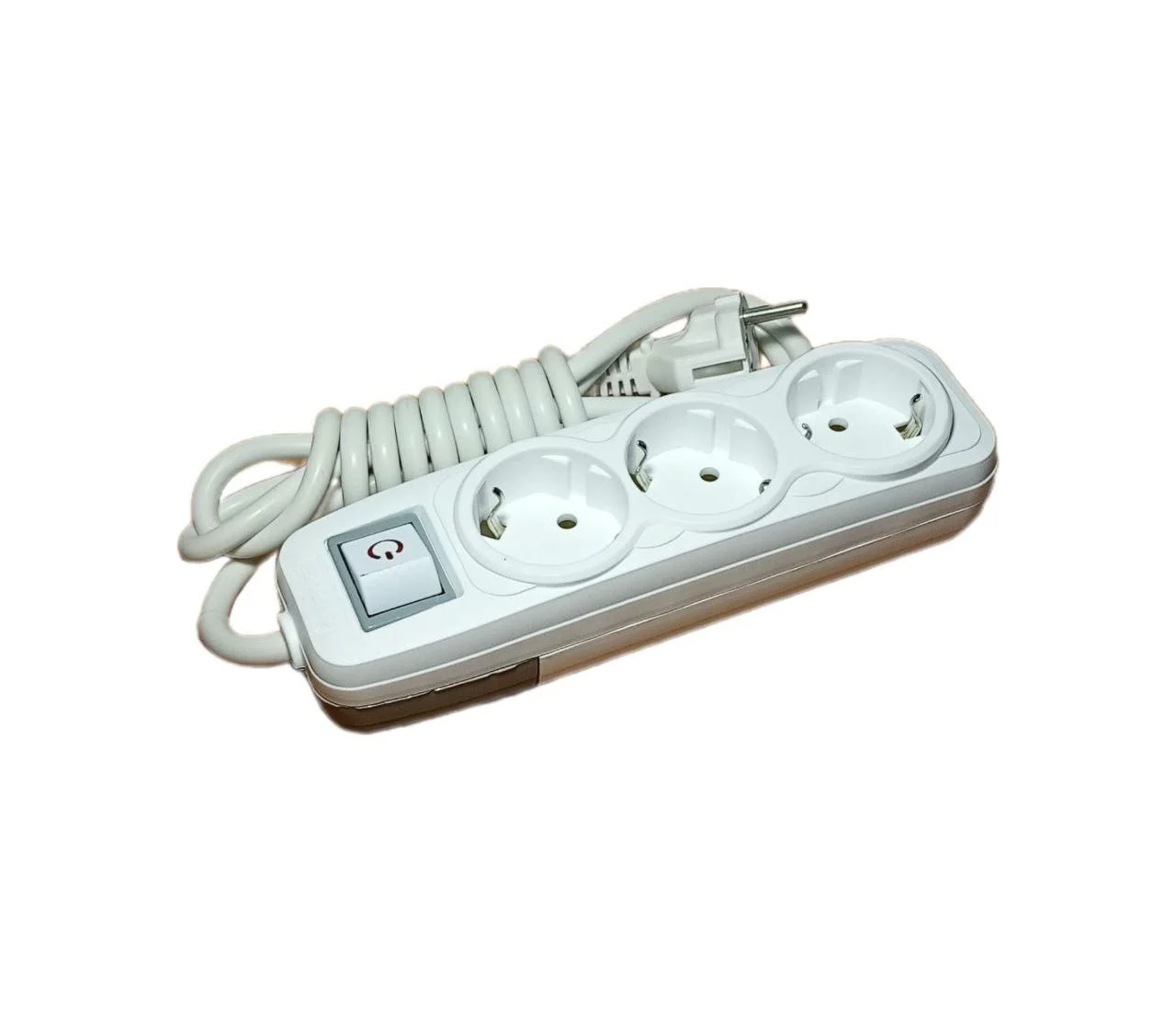 Удлинитель Sokol 3 розетки с заземлением и выключатель 2 м (7.5.1.165703)