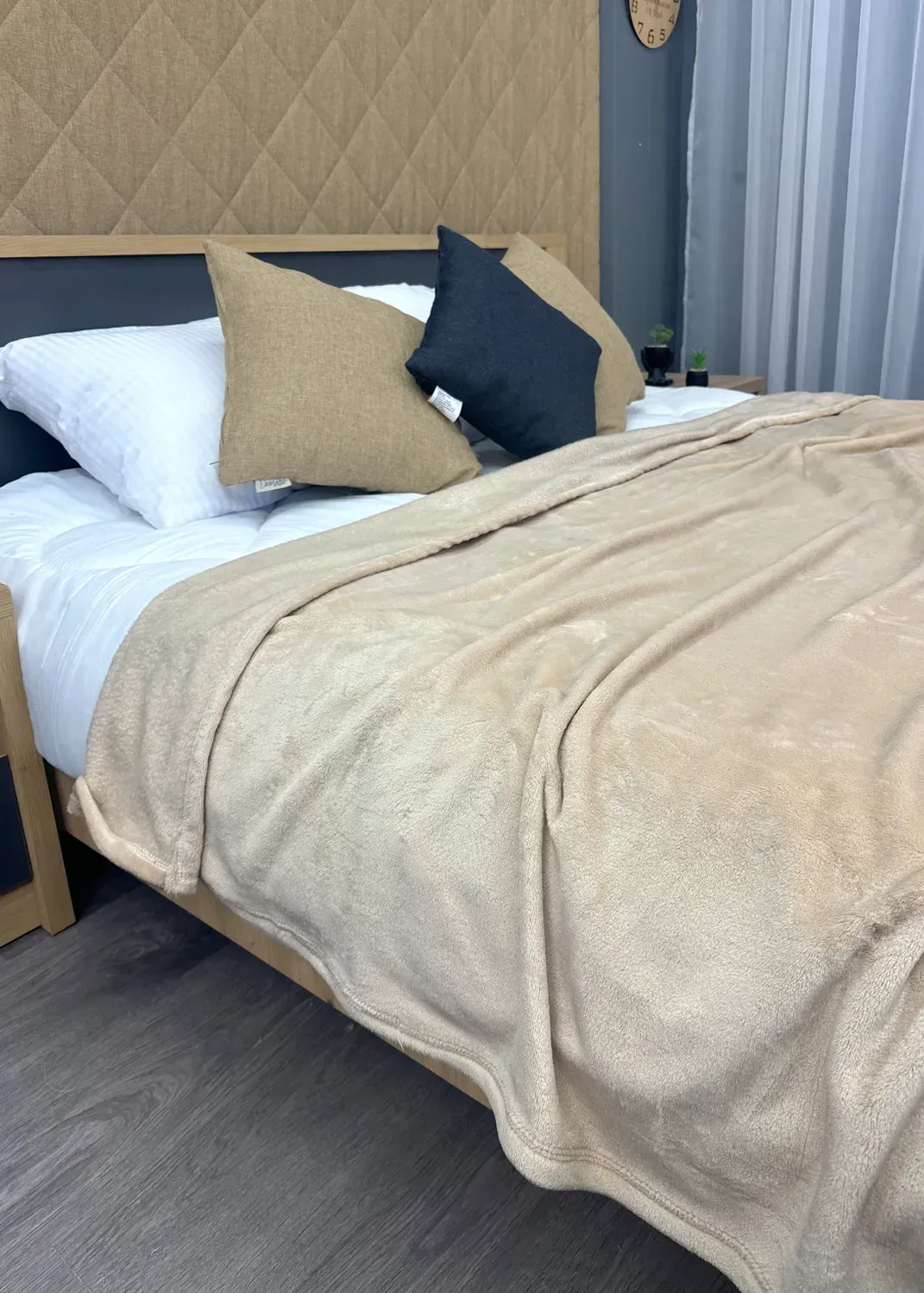 Плед покривало мікрофібра Colorful Home однотонний полуторний 150х200 см фліс Молочний (31772498)