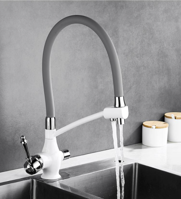 Смеситель кухонный выдвижной слив кран два режима воды вращающийся на 360 градусов WanFan Белый/Хром