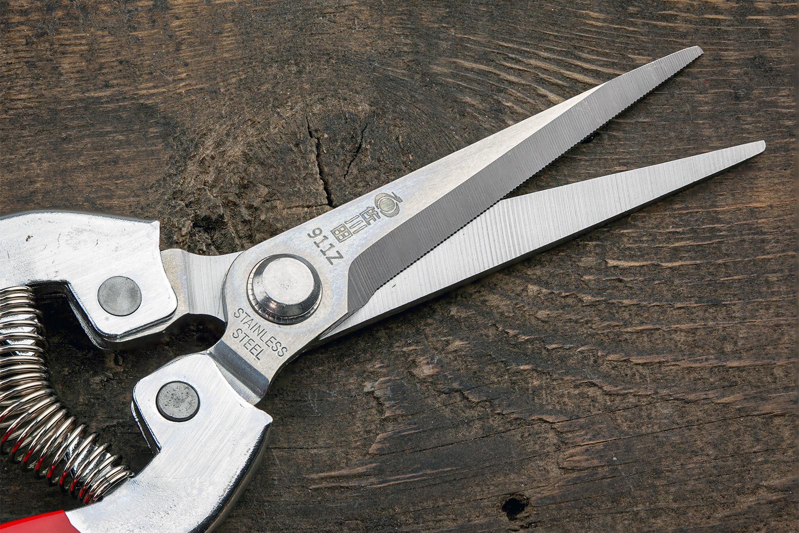 Ножиці садові Sagawata з нержавіючої сталі подовжені 205 мм (P-911Z_L) - фото 8 Ножиці садові Sagawata з нержавіючої сталі подовжені 205 мм (P-911Z_L) - фото 8