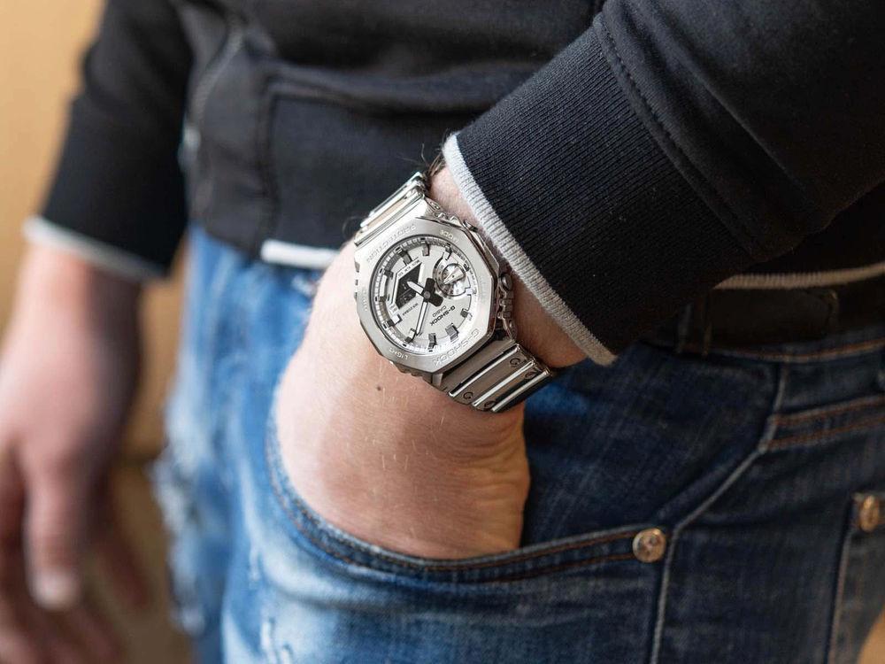 Часы Casio G-SHOCK GM-2100YM-8AER Fine Metallic (10157) - фото 3 Часы Casio G-SHOCK GM-2100YM-8AER Fine Metallic (10157) - фото 3