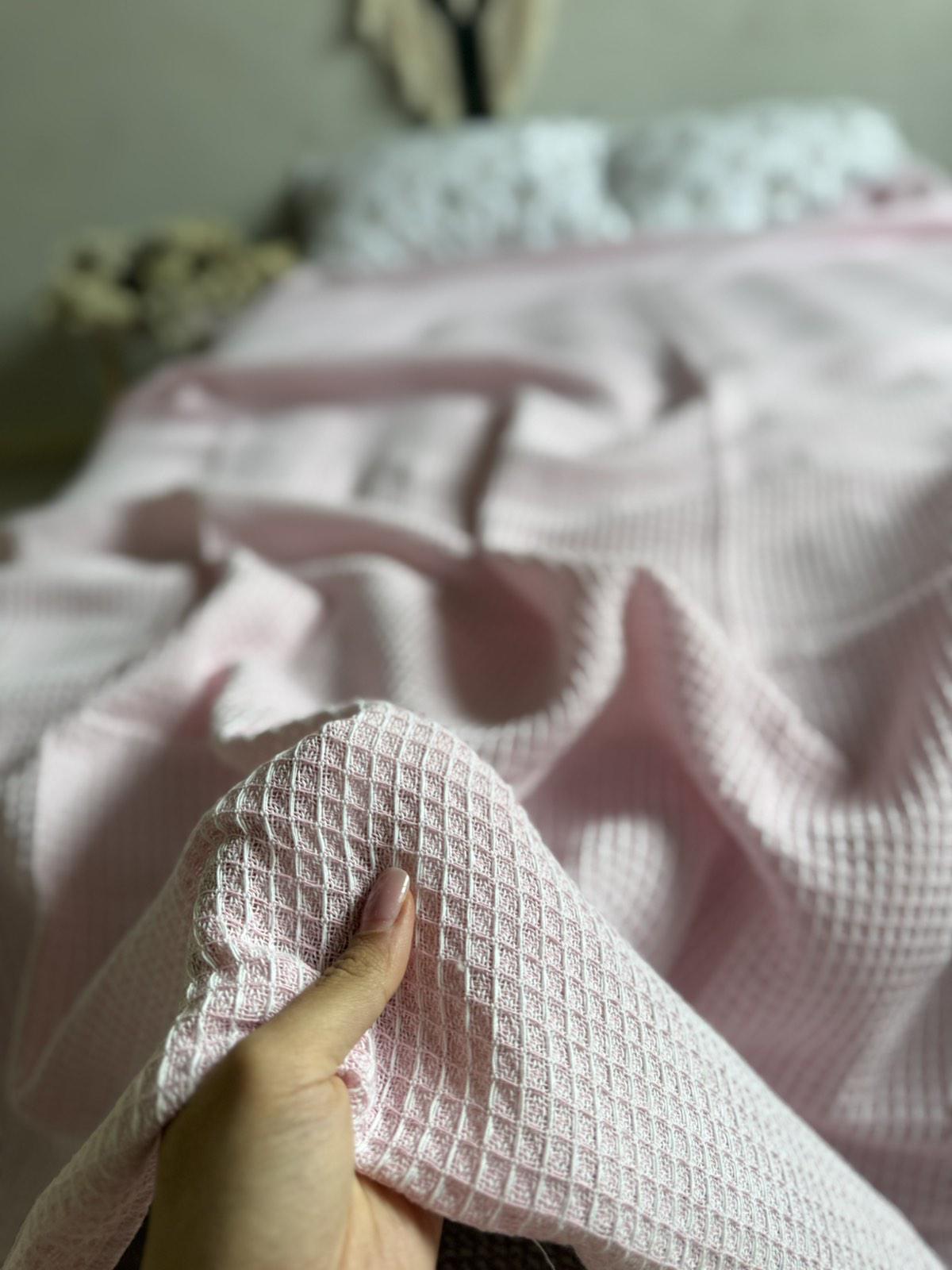 Простирадло вафельне ZEINTEX бавовняне 200х220 см Рожевий (26417913) - фото 5 Простирадло вафельне ZEINTEX бавовняне 200х220 см Рожевий (26417913) - фото 5