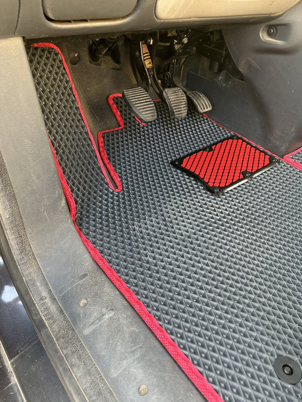 Автоковрики в салон EVA для Citroen Jumper 2007- (1431815643) Автоковрики в салон EVA для Citroen Jumper 2007- (1431815643)