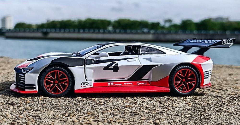 Іграшкова машинка металева AutoExpert Audi E-tron Vision Gran Turismo 1:32 масштабна інерція/звук/світяться фари (28443734) - фото 5 Іграшкова машинка металева AutoExpert Audi E-tron Vision Gran Turismo 1:32 масштабна інерція/звук/світяться фари (28443734) - фото 5