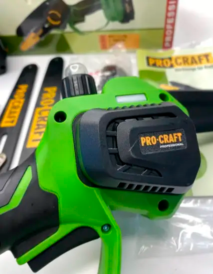 Пила ланцюгова акумуляторна міні ProCraft PKA-44 безщіткова 2 акумулятори/зарядний пристрій/2 шини/2 ланцюги (2789643103) - фото 3 Пила ланцюгова акумуляторна міні ProCraft PKA-44 безщіткова 2 акумулятори/зарядний пристрій/2 шини/2 ланцюги (2789643103) - фото 3