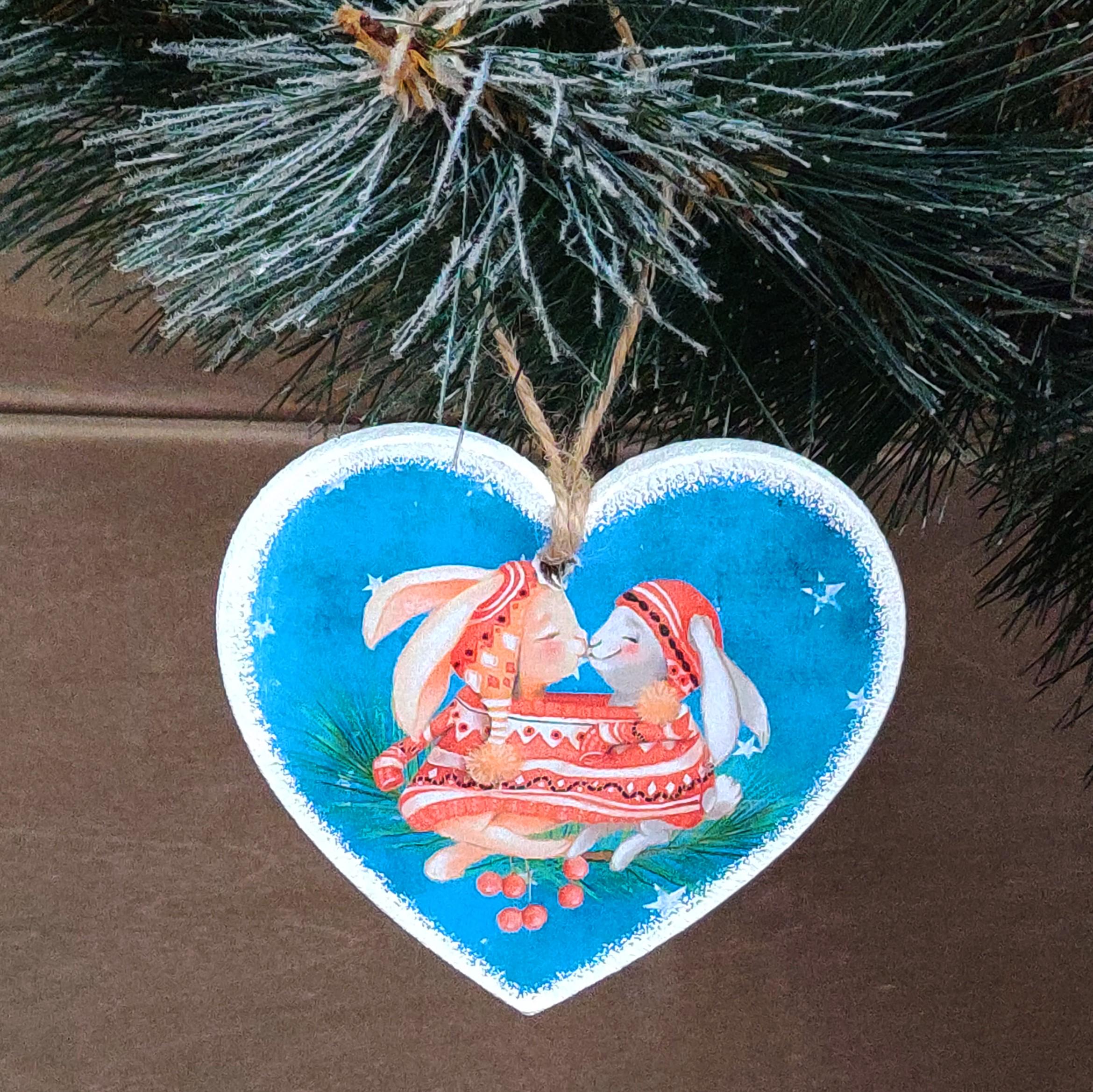 Деревянные подвеска на елку GrayCat 9 см