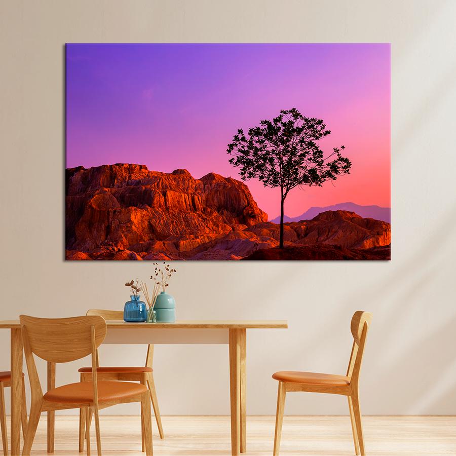 Картина природа Одинокое дерево на фоне горы 80x54 см (A1078-1)