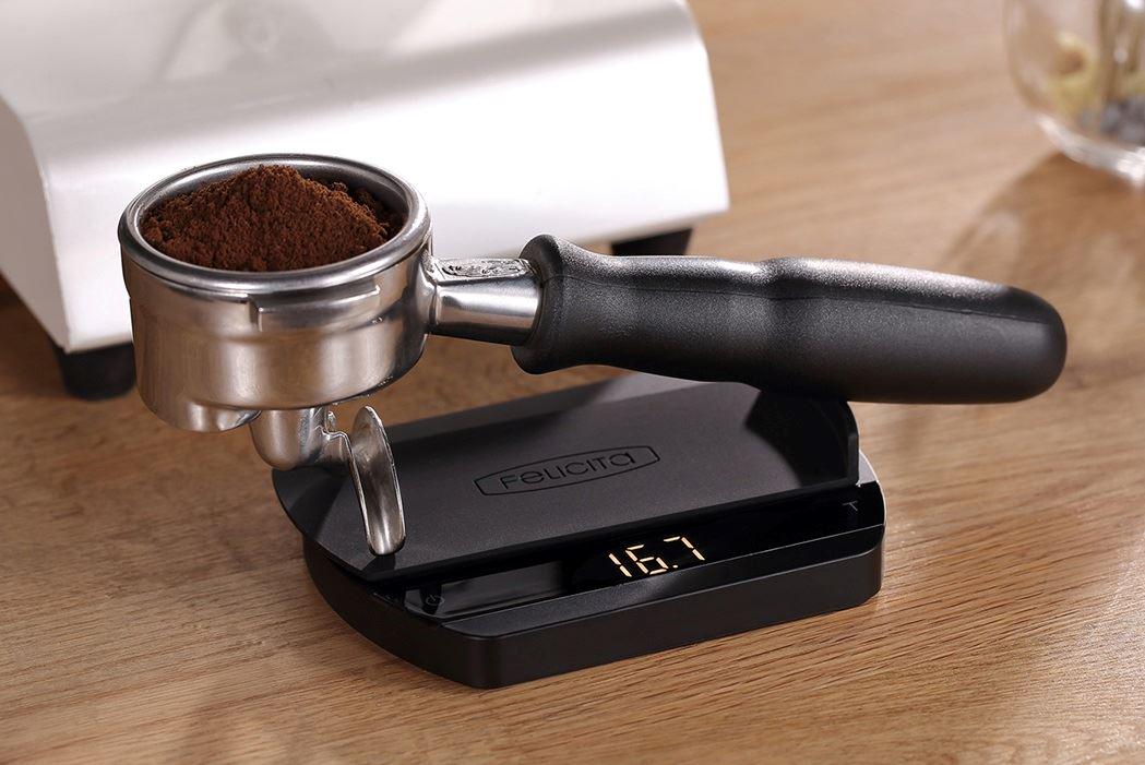 Весы барристы электронные Felicita ARC Smart Scale с таймером с USB зарядкой (ARC-1) - фото 5 Весы барристы электронные Felicita ARC Smart Scale с таймером с USB зарядкой (ARC-1) - фото 5