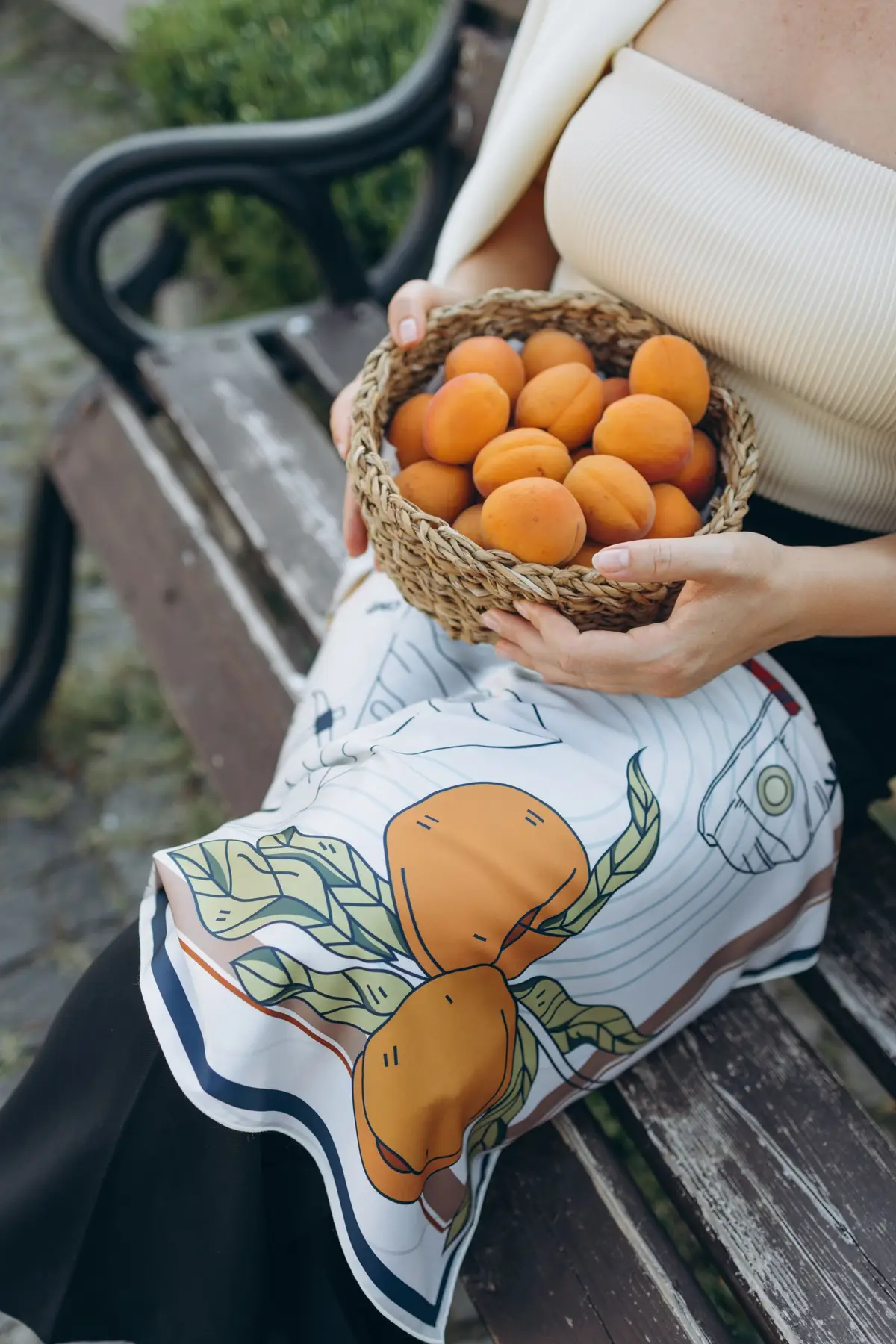 Платок Донецк шелковый односторонняя печать 55х55 см Разноцветный (27581325) - фото 3 Платок Донецк шелковый односторонняя печать 55х55 см Разноцветный (27581325) - фото 3