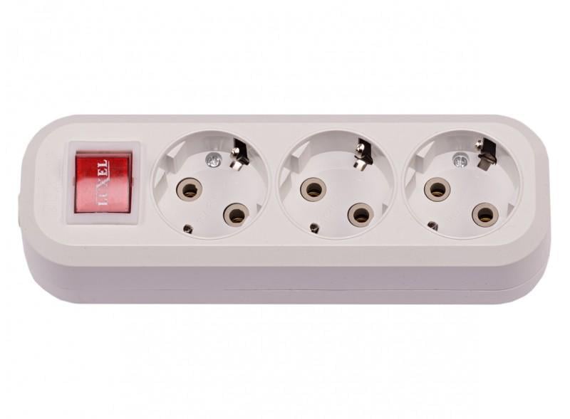 Колодка тримісна Luxel BENEFICE з заземленням та вимикачем (7231)