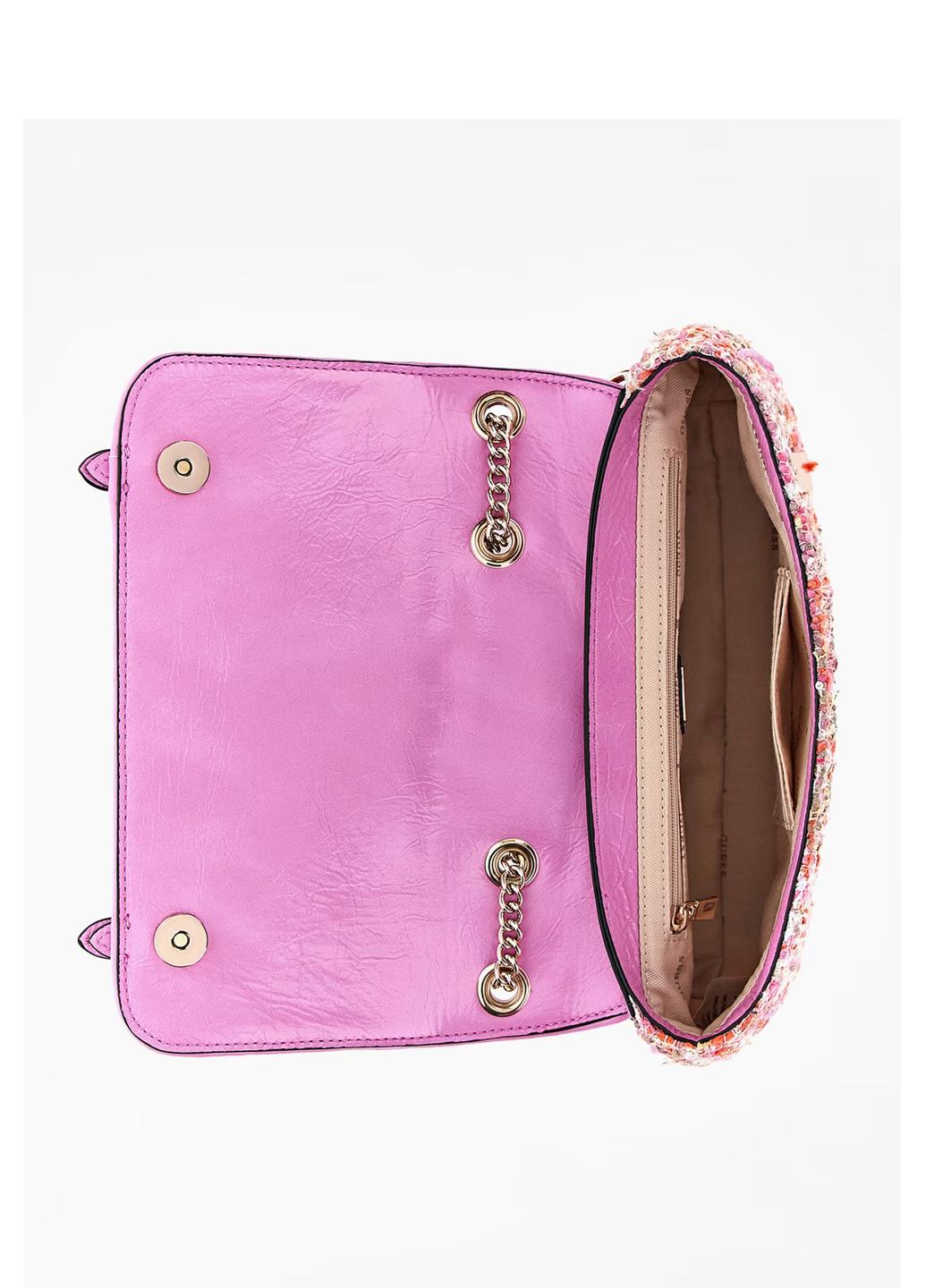 Сумка кросс боди женская твидовая Guess ADAM CONVERTIBLE XBODY FLAP HWTF8694210-FMU Фуксия - фото 6 Сумка кросс боди женская твидовая Guess ADAM CONVERTIBLE XBODY FLAP HWTF8694210-FMU Фуксия - фото 6