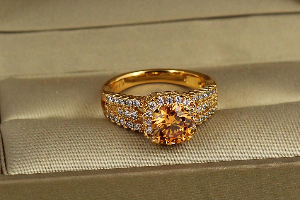 Кольцо Xuping Jewelry Магический элексир с желтым камнем р. 17 Золотистый (35435597) Кольцо Xuping Jewelry Магический элексир с желтым камнем р. 17 Золотистый (35435597)