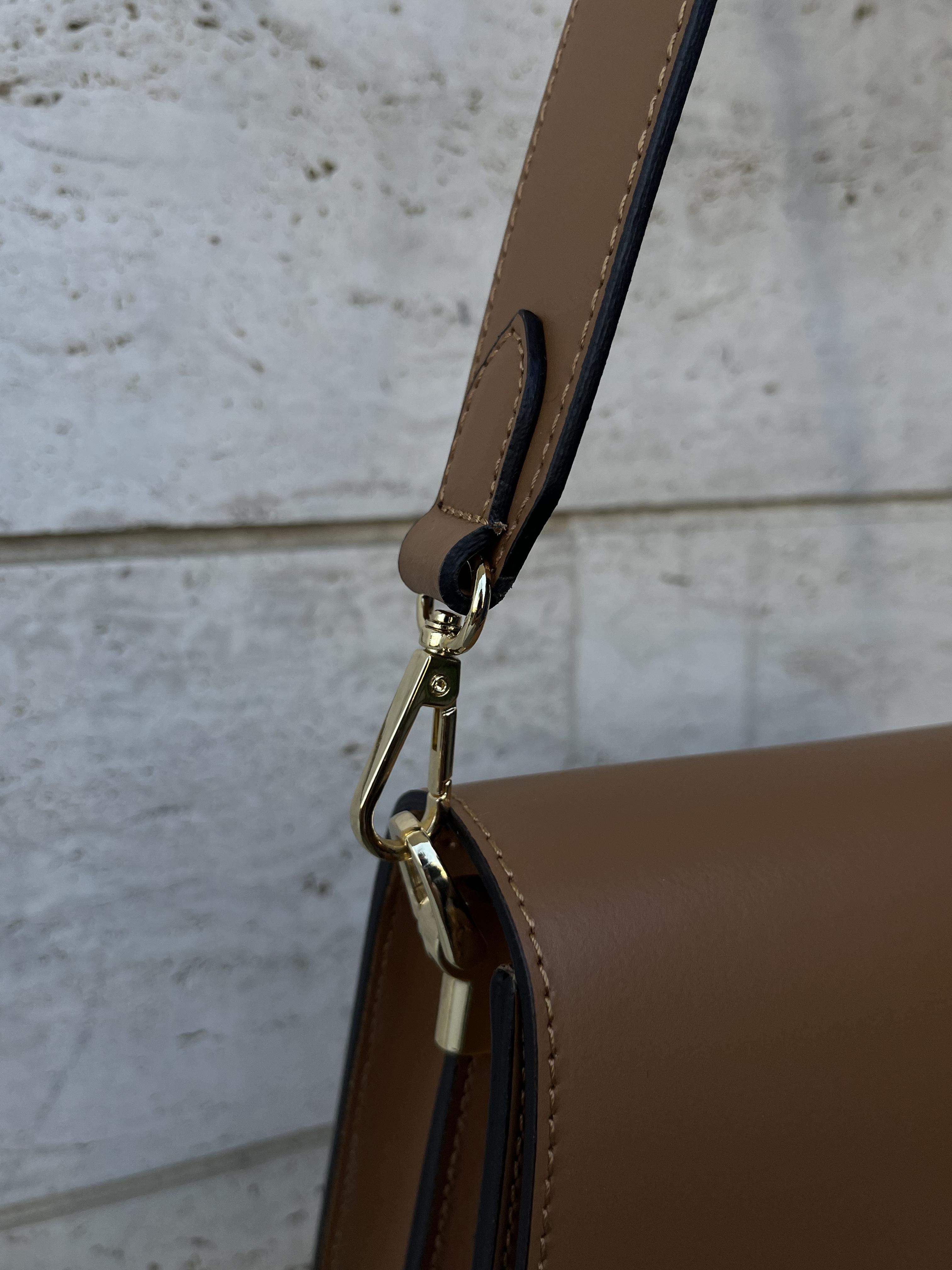 Сумка женская из натуральной кожи Коричневый (IT-1004-2) - фото 8 Сумка женская из натуральной кожи Коричневый (IT-1004-2) - фото 8