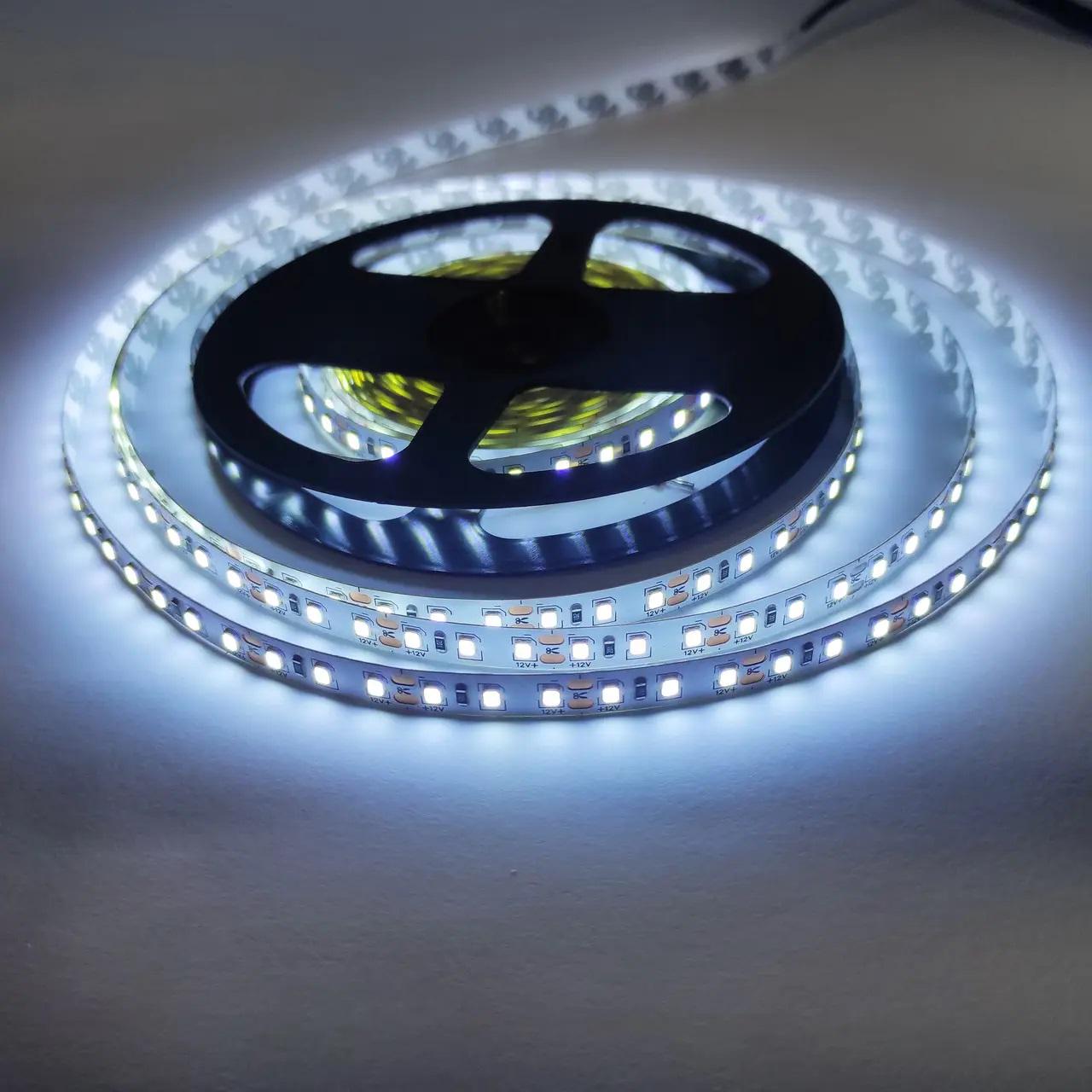 Світлодіодна стрічка Biom LED 8 мм 8,1 W/м 120 LED/м IP20 10000-11000K (ST-12-2835-120-SCW-20)