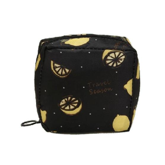 Органайзер-косметичка дорожній Lemon для гігієнічних серветок і прокладок на блискавці Lemon Black (128652) Органайзер-косметичка дорожній Lemon для гігієнічних серветок і прокладок на блискавці Lemon Black (128652)