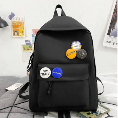 Рюкзак тканинний міський з брелками 40х28х12 см Чорний - фото 2 Рюкзак тканинний міський з брелками 40х28х12 см Чорний - фото 2