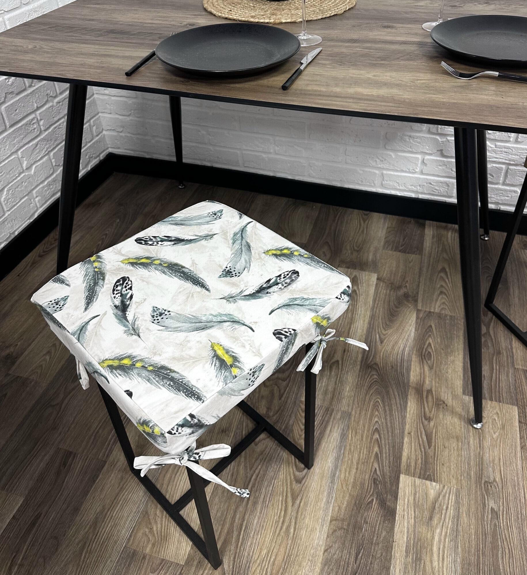 Сиденье Comfort Home Feathers на стул 40х40х10 см