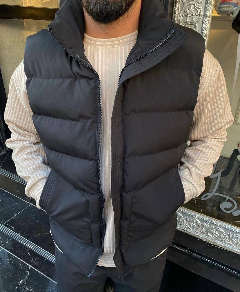 Жилетка чоловіча демісезонна L-XL Чорний