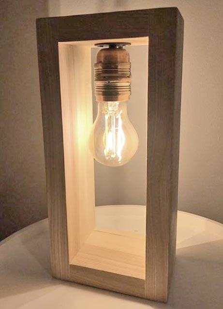 Світильник настінний з дерева Долтон Бланже (БРА-004001)